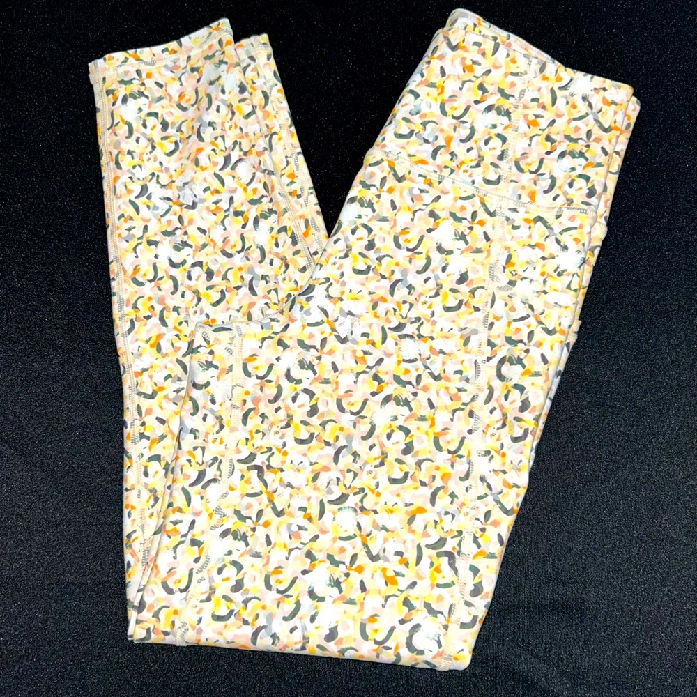 KINESIS Mid-Rise Crop Leggings